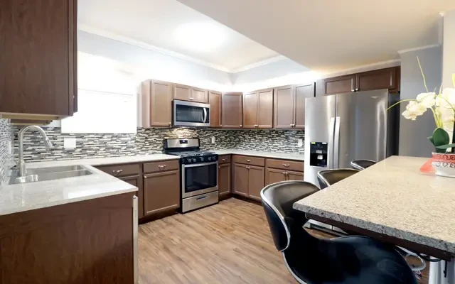 205 Cherry St Apartment 1 2