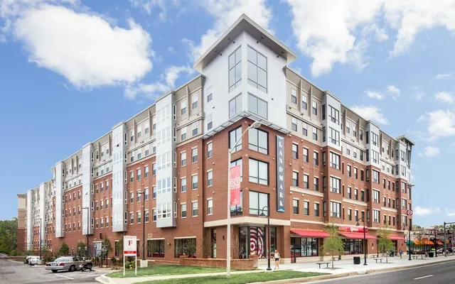 Landmark Apartments 0