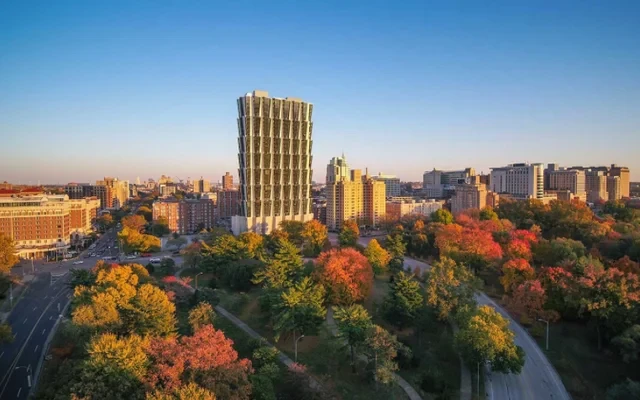 100 Above the Park 2