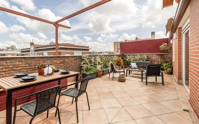 Clarac - 2 bedrooms and terrace in Azca 2