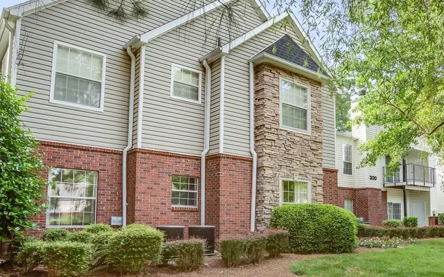 Crowne Park 1