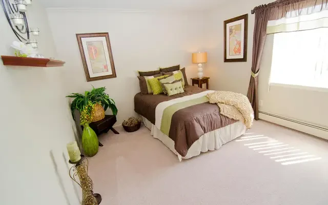Towne Square Apartments & Townhomes 1