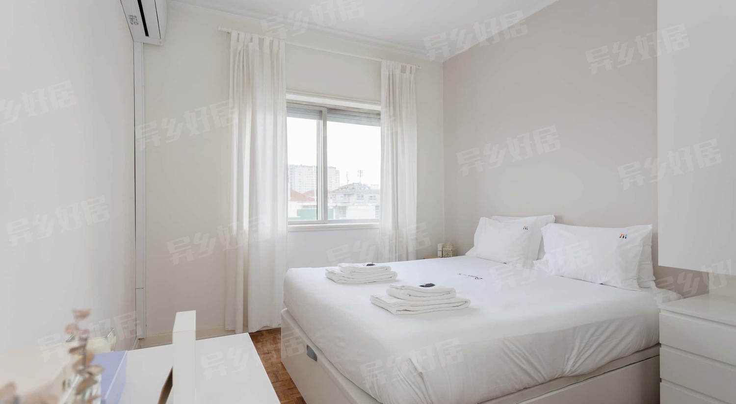 Apartment in Porto - Light Spacious Boavista