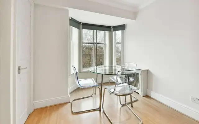 Vincent Square 2