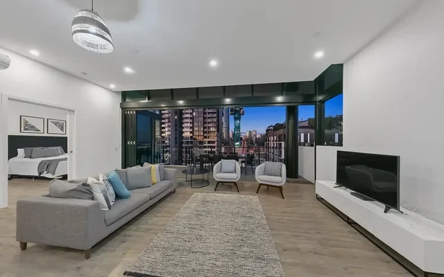 1908/27 Cordelia Street,South Brisbane,Queensland 4101 2