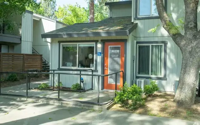 El Macero Apartments 1
