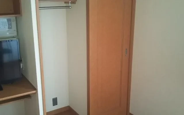 レオパレスみどり 3
