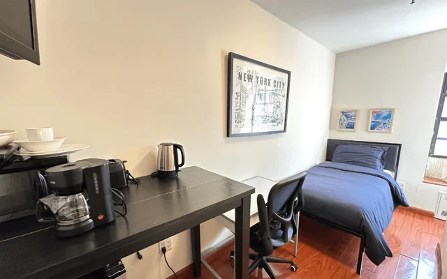 Central Park Apartments 4