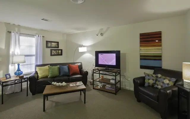 Cayce Cove Apartments 4