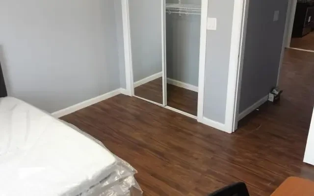 315 Walnut Ave 3