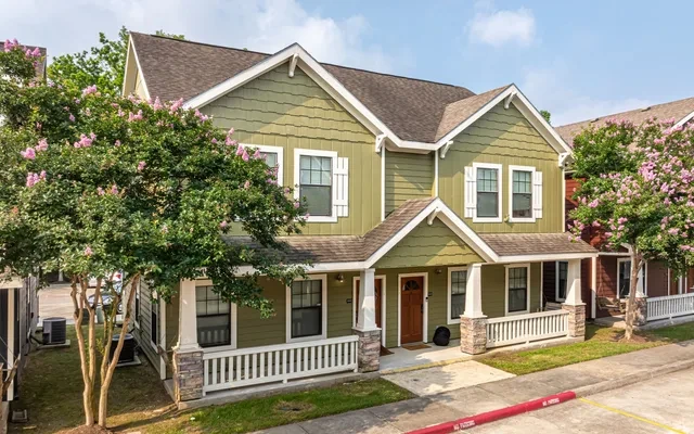The Villas at Riverbend 0