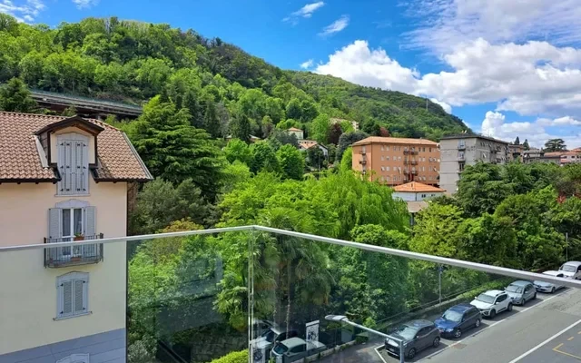 LARIO SUITE BRIENNO 0