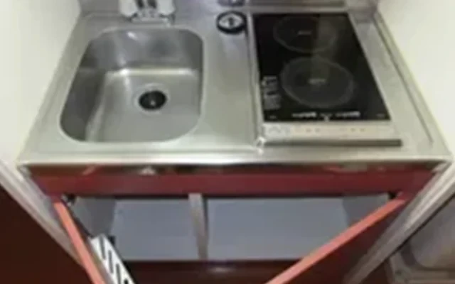 レオパレスカンピオーネ 4