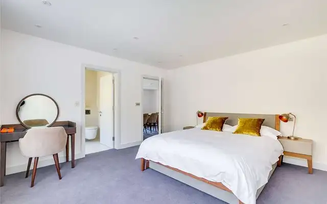 Kinnerton Street 3