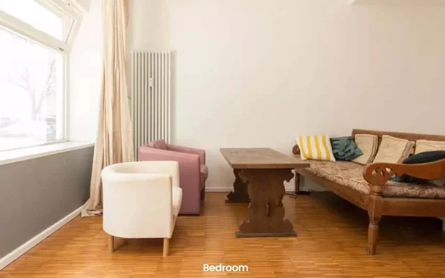 Neat studio apartment for rent in Friedrichshain 4