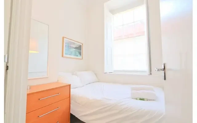 Wilson Street, BS2 9HA 3