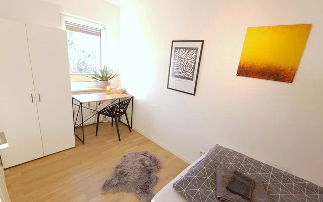 Apartment in Sudparkallee, Munchen for 75 m² with 2 bedrooms 4