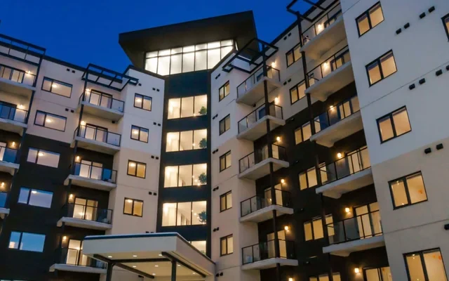 The Summit at Seasons 0