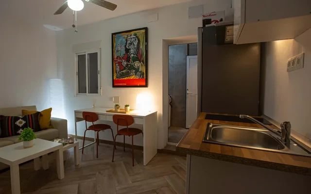 Calle Gonzalez Soto 4