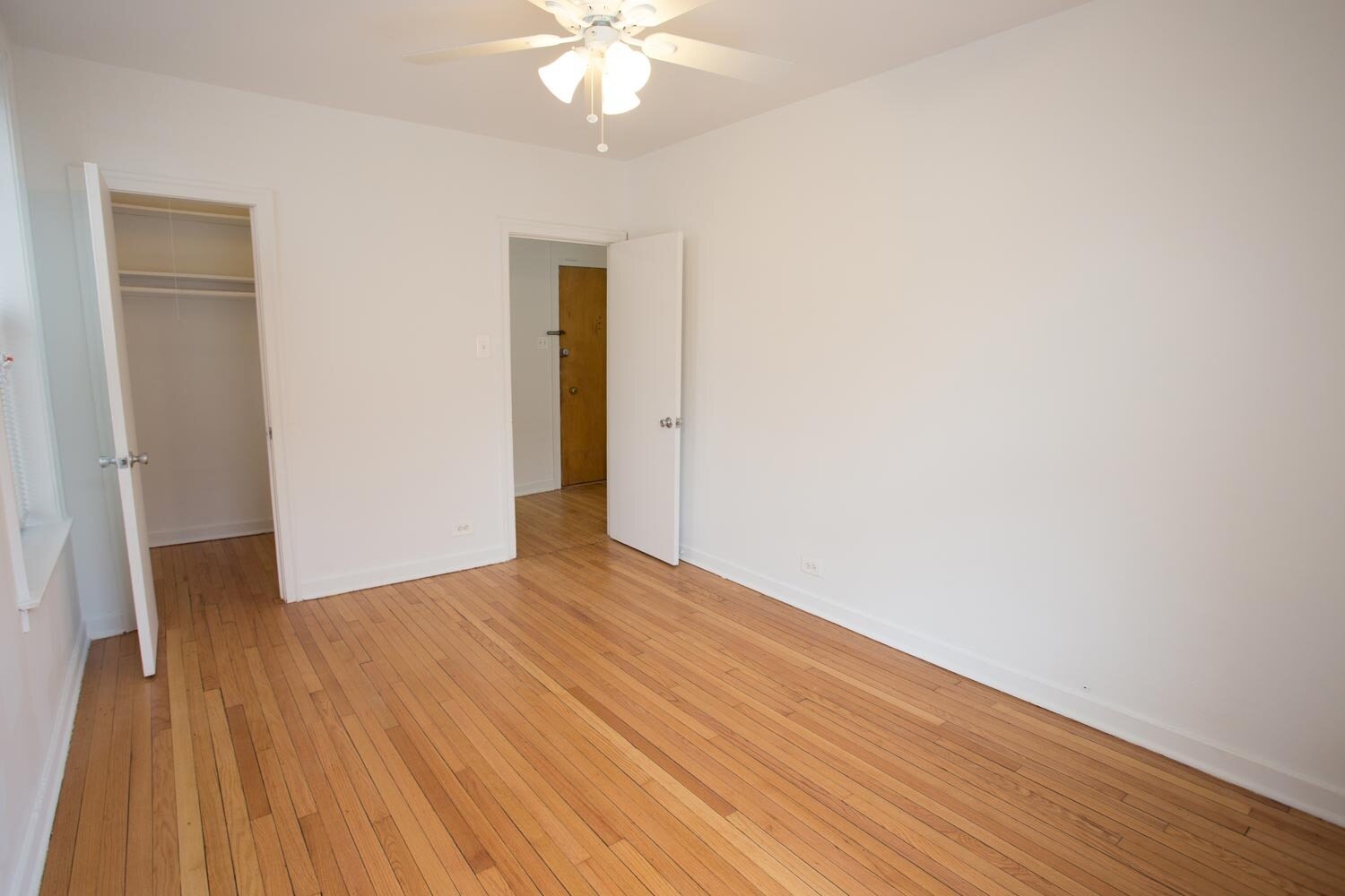 5337 S. Hyde Park Boulevard 2