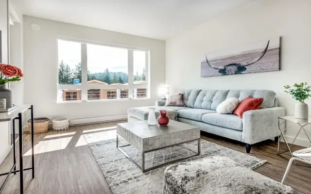 Crossing at Belmont 4