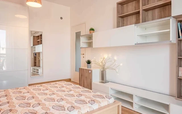 VIA ROMILLI 16 <BR> PRIVATE ROOM S1 3