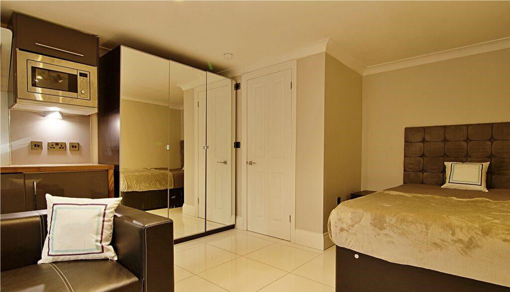 St. Leonards Gate, Lancaster - Flat 5, Rhodes House