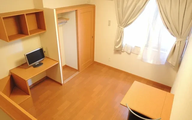 レオパレスハクジュ 3