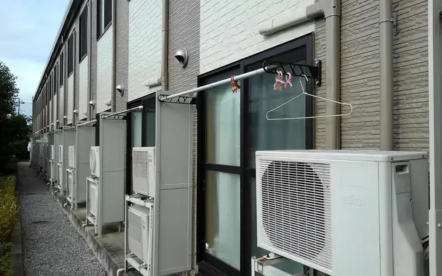 レオパレスアイ 1