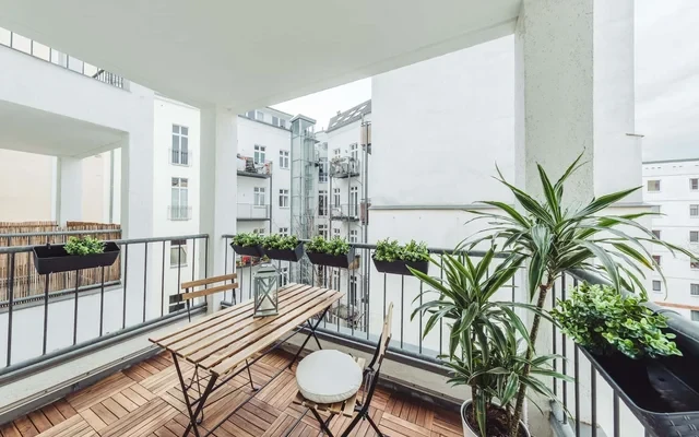 Perfekte 3-Zimmer-Wohnung in der Torstr. mit Balkon, Berlin 4