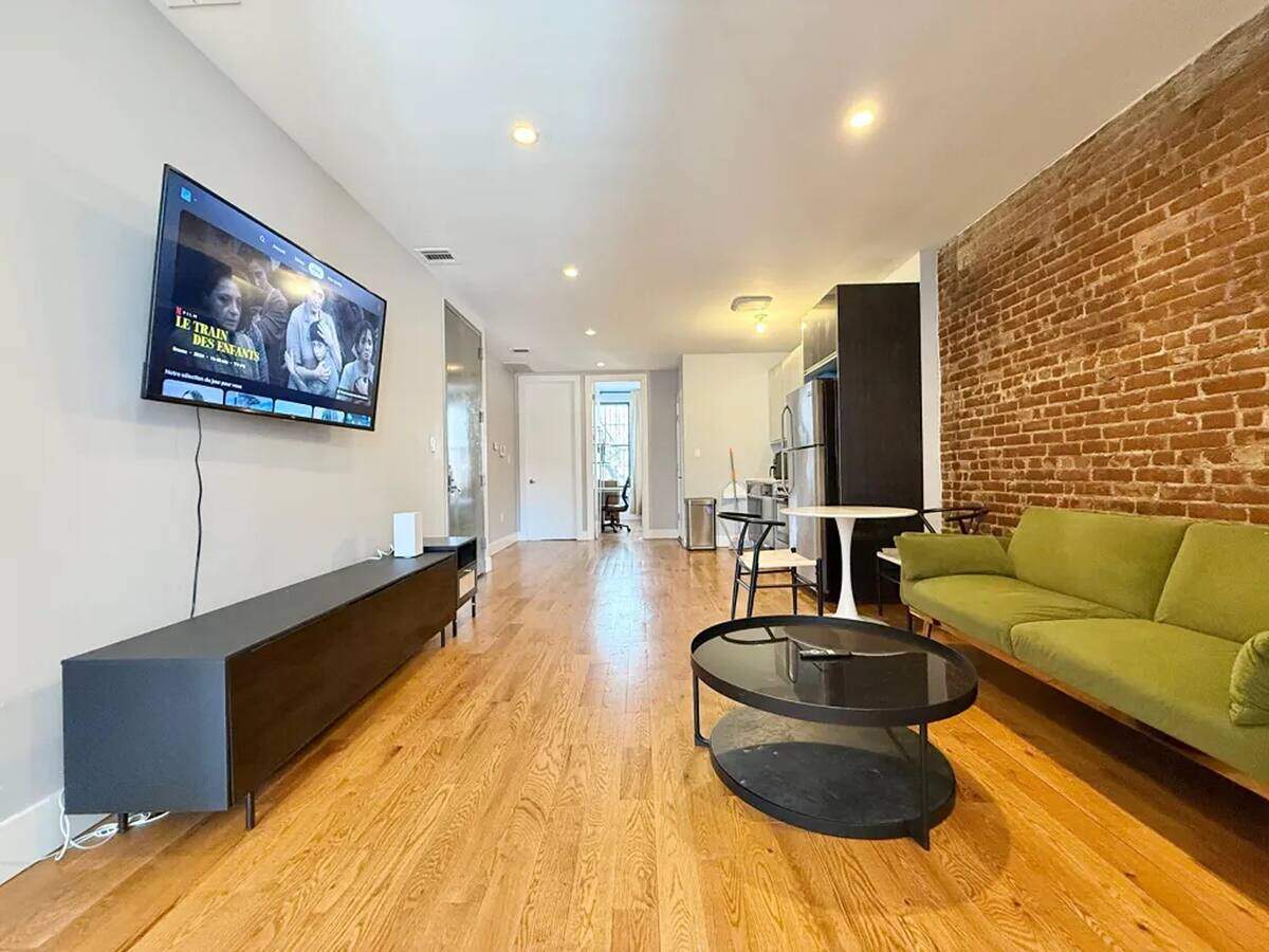 375 Vernon Avenue, Brooklyn 3