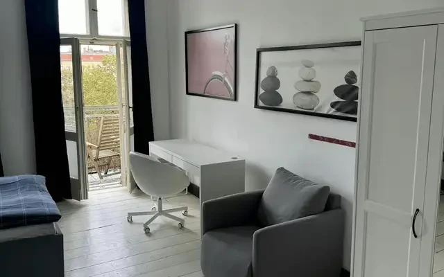 Krossener Strass 1