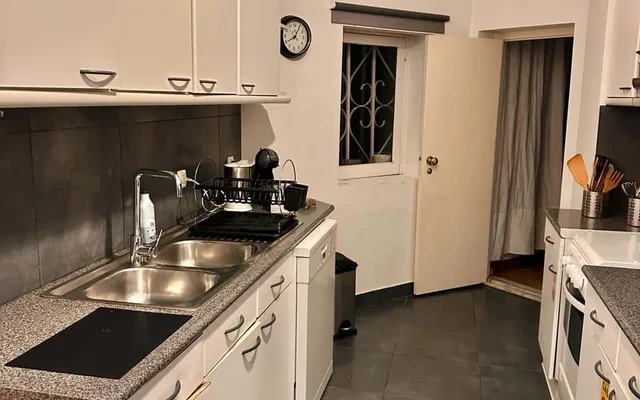 Amazing 3-bedroom apartment with pool in Cascais 3