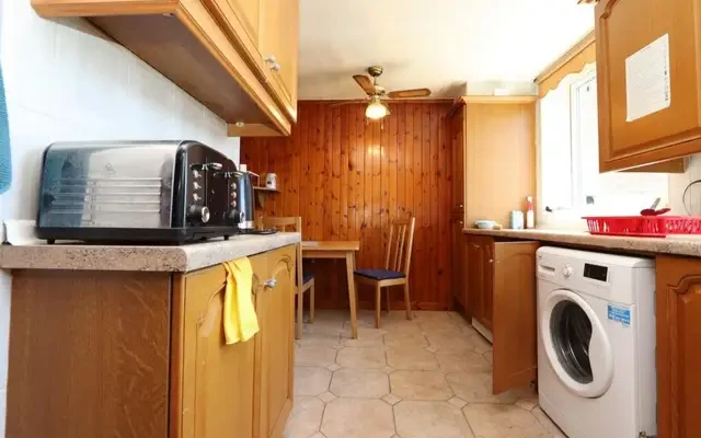 apartment in Bethnal Green 0