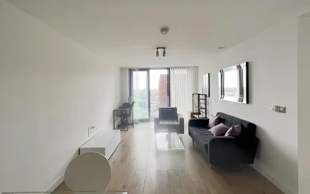 FH - Stratosphere - London student accommodation - 1 Bedroom 1 Bathroom  Flat105