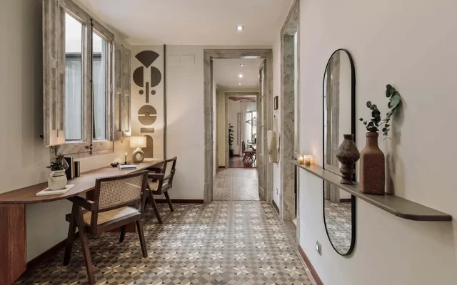 Cotoca - 3 bedrooms and balcony in Eixample Dreta 2
