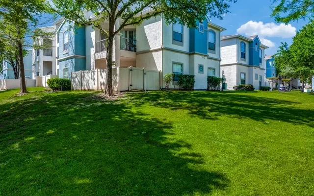 Sheridan Park at Spring Creek - résidence étudiante à Collin County