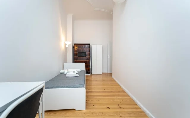 HERMANNSTR. 233 - 6  VH 2. OG rechts (Gigacube + Pyur) - 0603 3