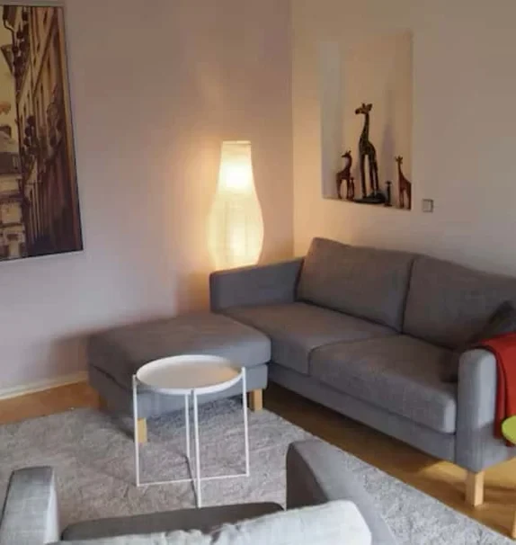 Apartment in Elsa-Braendstroem-Strasse, Bonn for 78 m² with 2 bedrooms