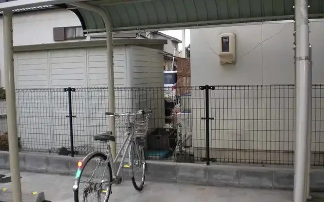 レオパレスルミエール 1