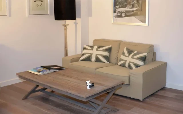 iEIGHT- Cosy Apartment in the center of Dusseldorf 3