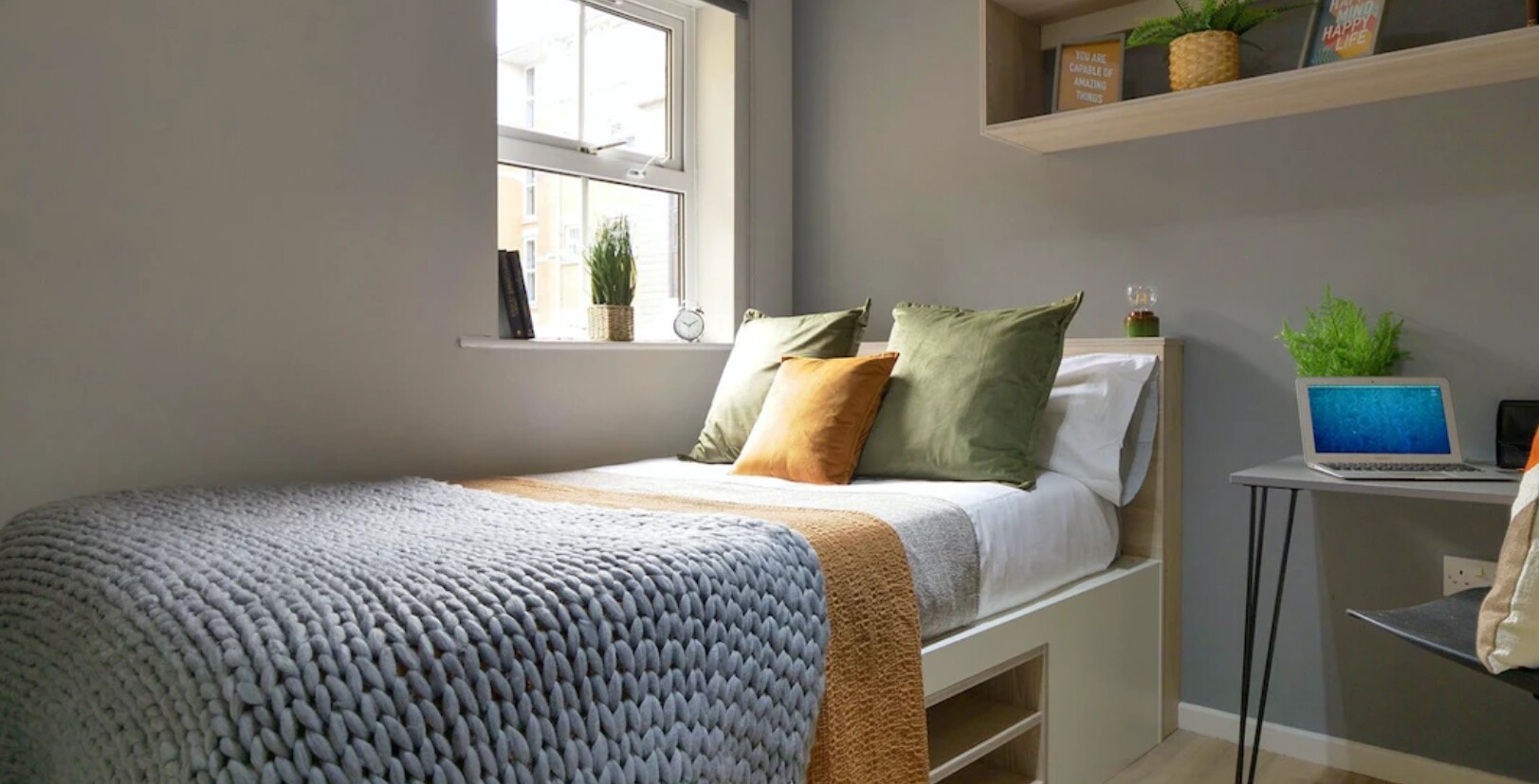 Classic 4 Bed Apartment