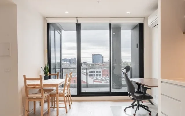 94 Stanley Street, West Melbourne 1