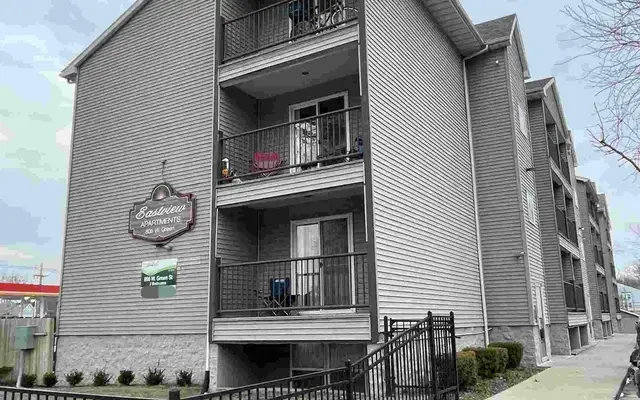 806 W Green St Urbana IL 0