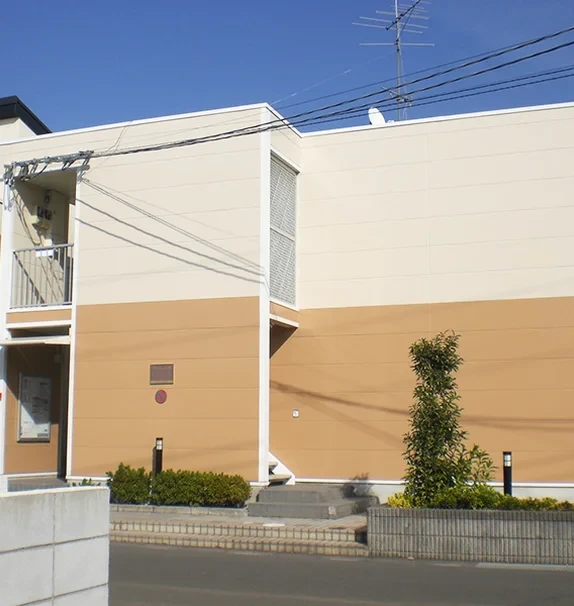 レオパレスフロンティア
