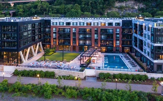 Glasshouse Pittsburgh 3