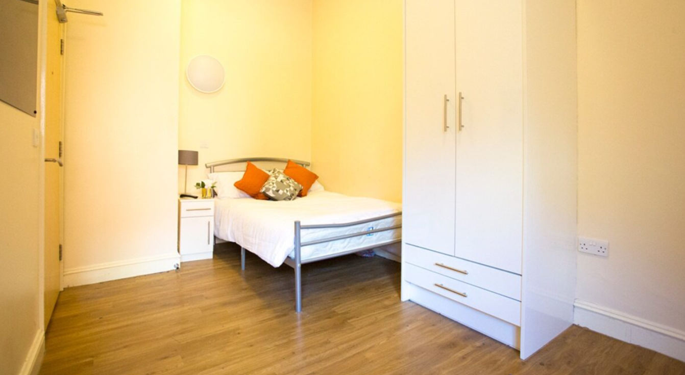 uhomes.com | Student Accommodation, Housing, Flats, Apartments for Rent