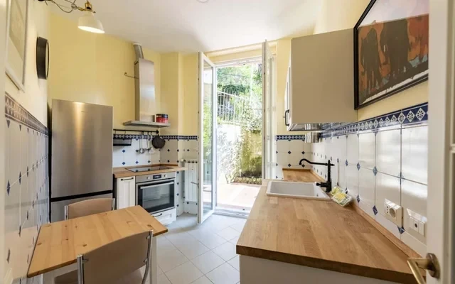 ✔ Grazioso appartamento con giardino privato a Castelletto, Genova 1
