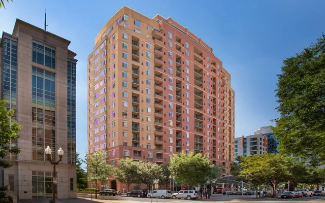 Virginia Square Apartments - Arlington student accommodation