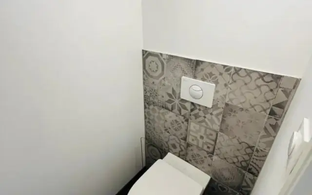 Very neat studio in the Caluire-et-Cuire neighbourhood 3